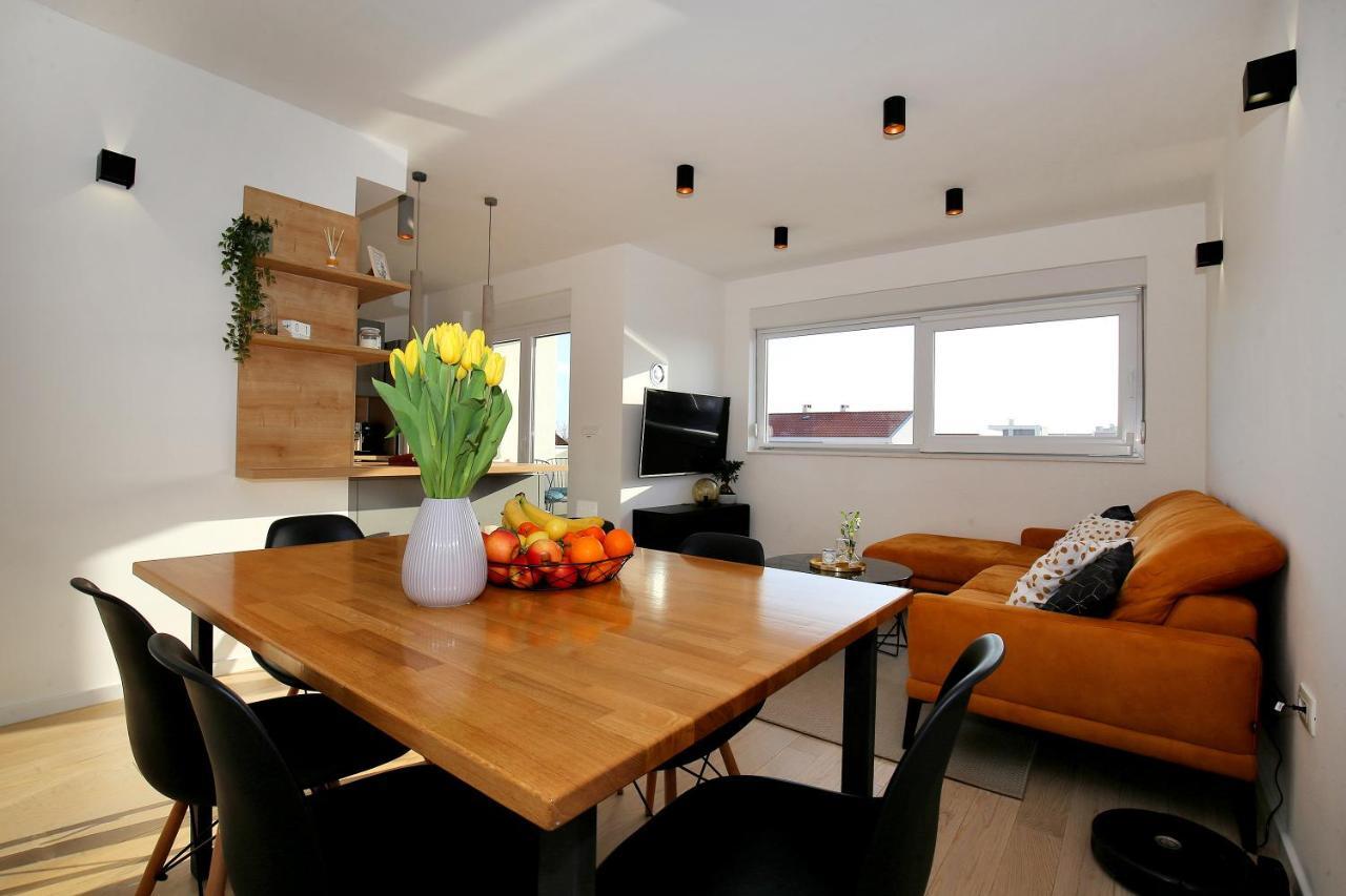 Esso Roof Terrace Apartment Zára Kültér fotó