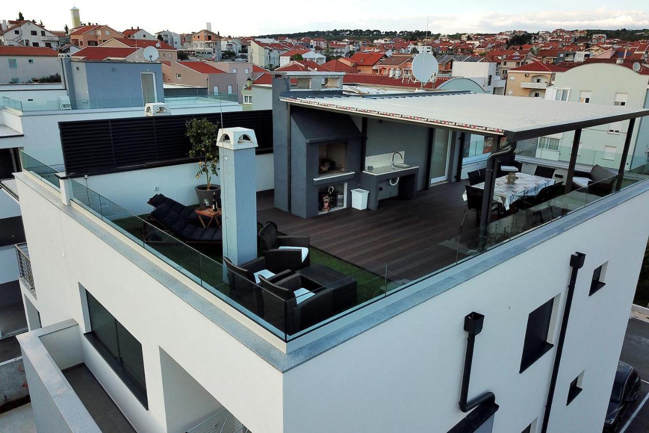 Esso Roof Terrace Apartment Zára Kültér fotó